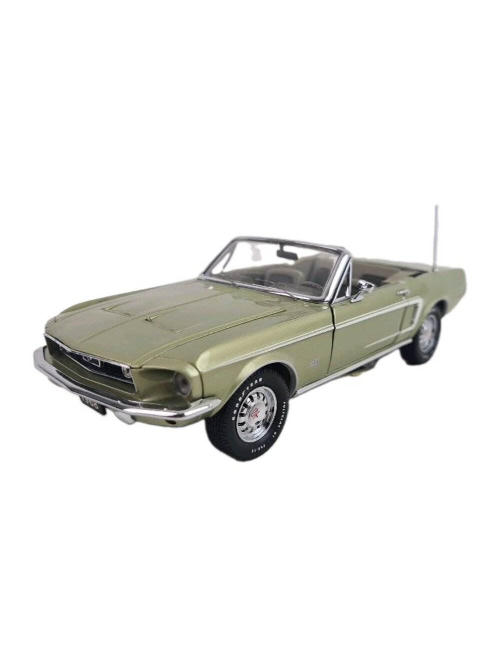 Franklin Mint Precision Models 1968 Ford Mustang GT 1:24 DieCast B11D746